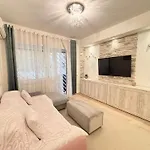 Cozy Flat Rome With Terrace
