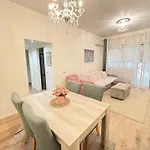 Cozy Flat Rome With Terrace